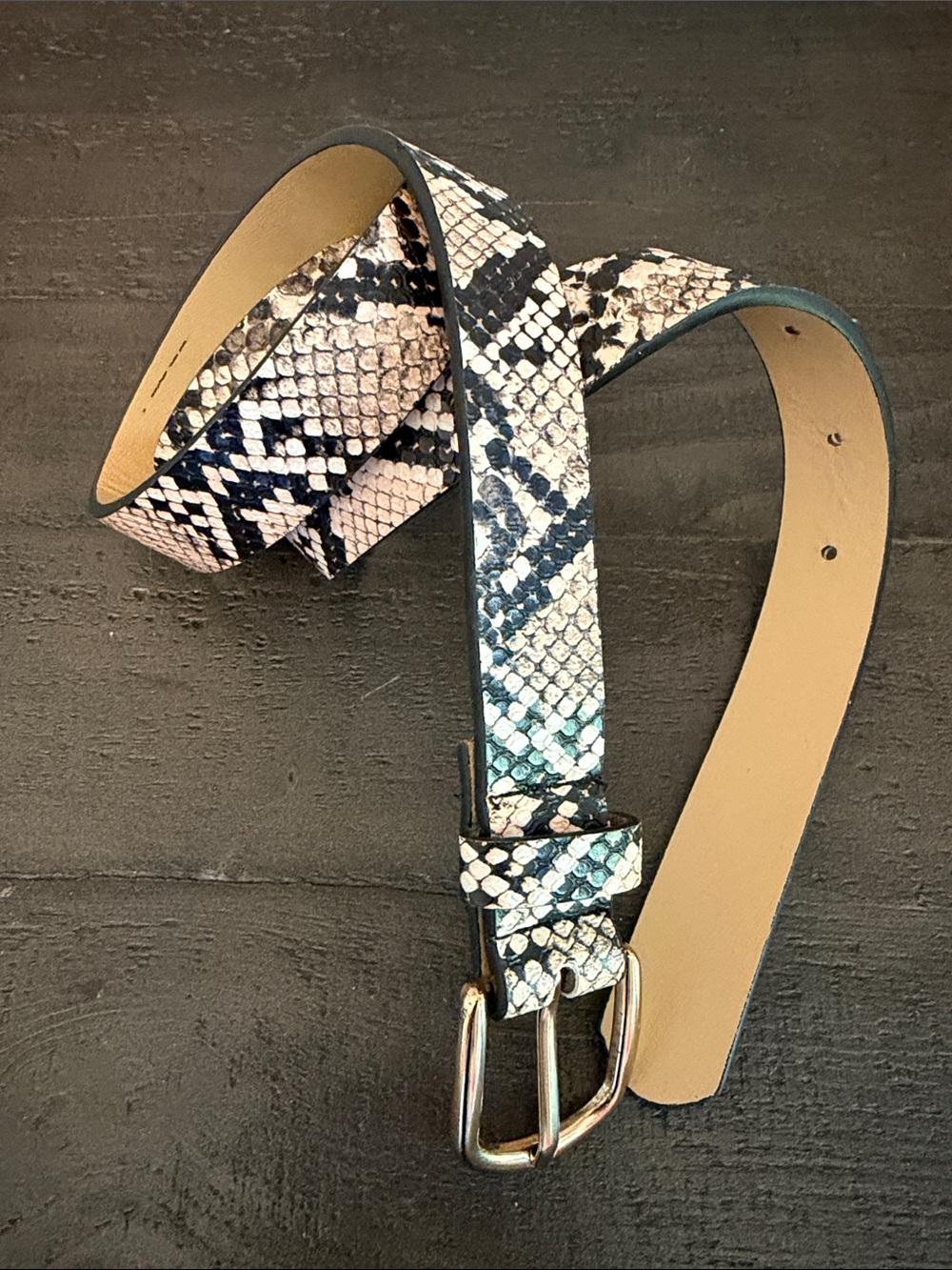 Womens Snake-Print Vegan Leather Belt in Black & White